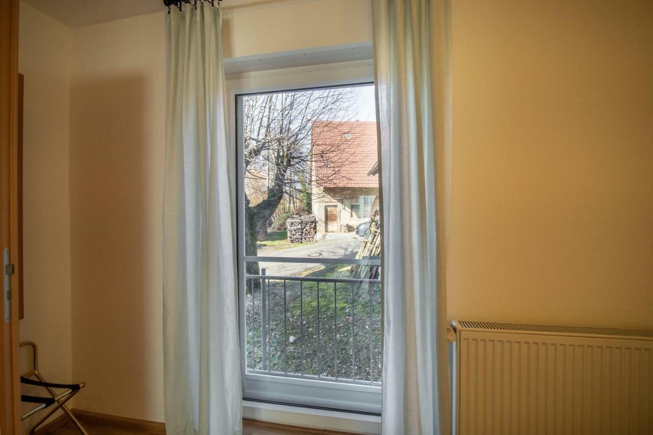 Апартаменты Haus Am Blauenbach Шлинген Экстерьер фото