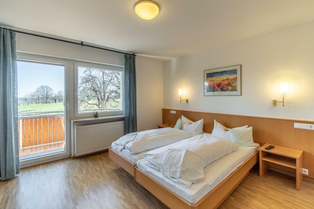 Апартаменты Haus Am Blauenbach Шлинген Экстерьер фото